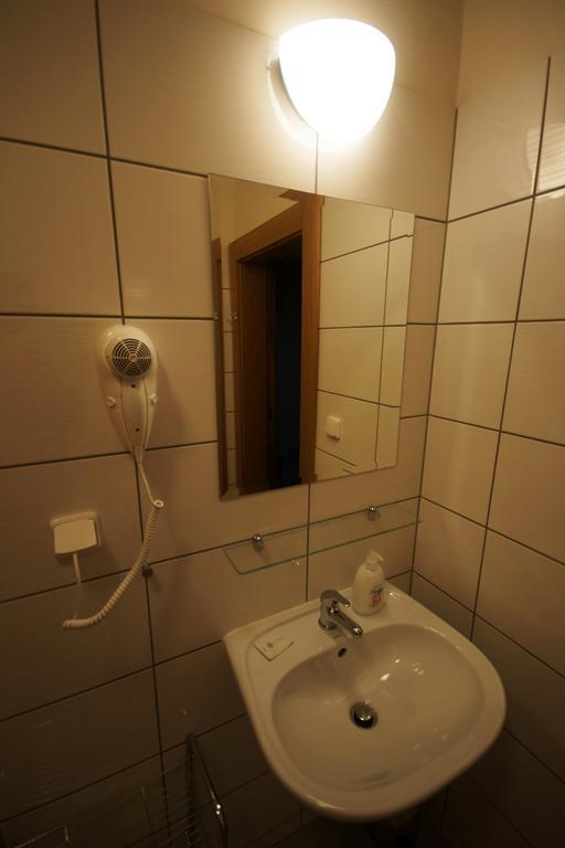 Hotel Pod Zelenym Dubem Bohumín Rom bilde